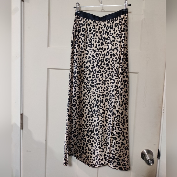 LAST CHANCE Brand New w Tags PINK x knit riot satin midi skirt - Picture 2 of 3